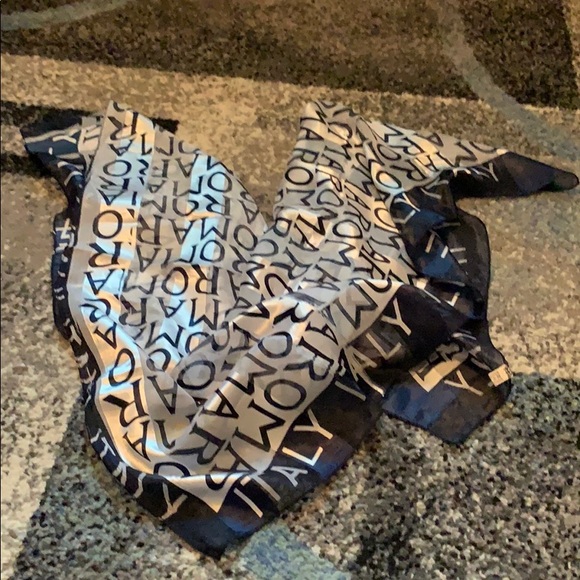 Rome Italy Scarf - Picture 1 of 4